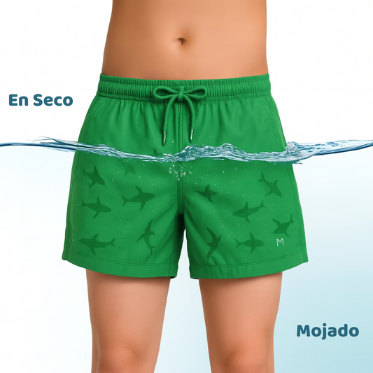 Short Magico NIÑO– De liso a estampado con el agua